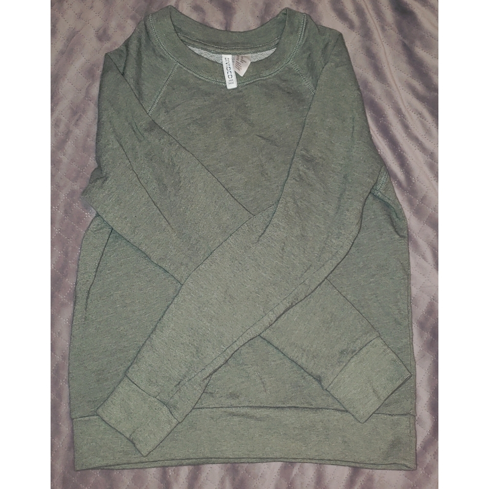H&M Green Crewneck Sweatshirt